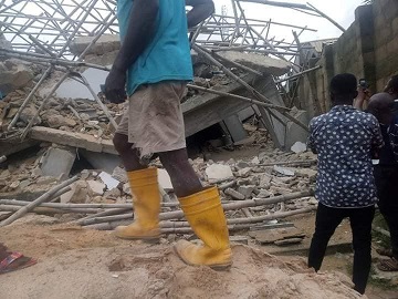 Four Trapped As Four-Story Building Collapses In Uyo