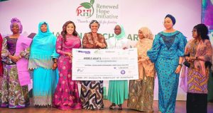 Remi Tinubu Launches Scholarship For Tertiary Students